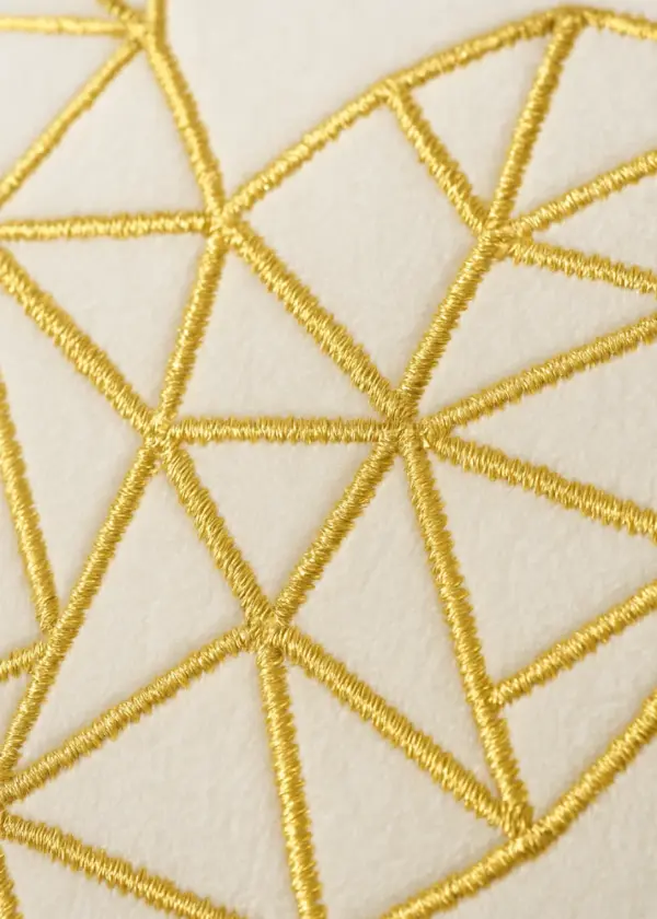 MARO HOME-poduszka dekoracyjna- geometric heart bialy-zoom