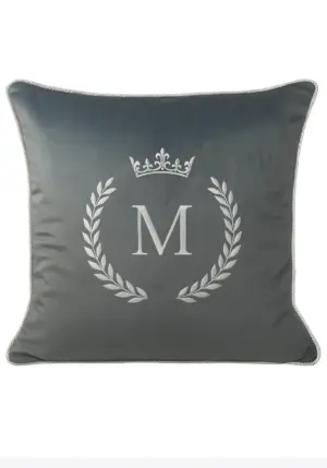 MAROHOME-poduszka-dekoracyjna-Queeny-grafit